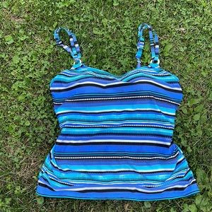 Croft & Barrow swim suit top